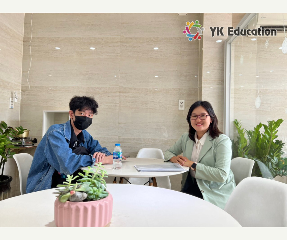 Trước mỗi kỳ thi TOPIK, YK luôn sẵn sàng hỗ trợ các bạn học viên những thông tin cần thiết. 