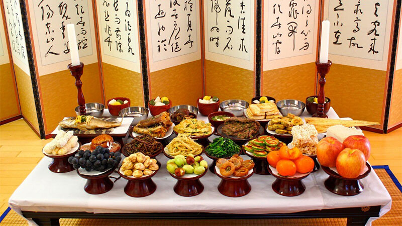 Mâm cơm của người Hàn Quốc trong ngày lễ Chuseok - tết trung thu